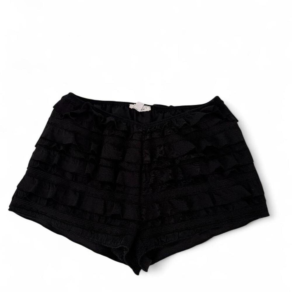 Black ruffle shorts size s